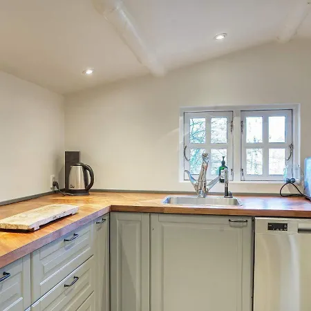 4 Person In Frederiksvaerk-by Traum Frederiksværk