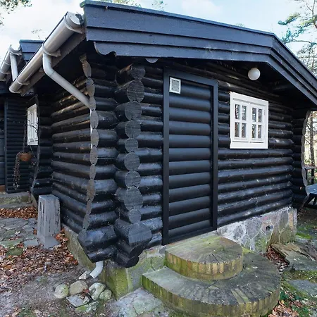 4 Person In Frederiksvaerk-by Traum * Frederiksværk